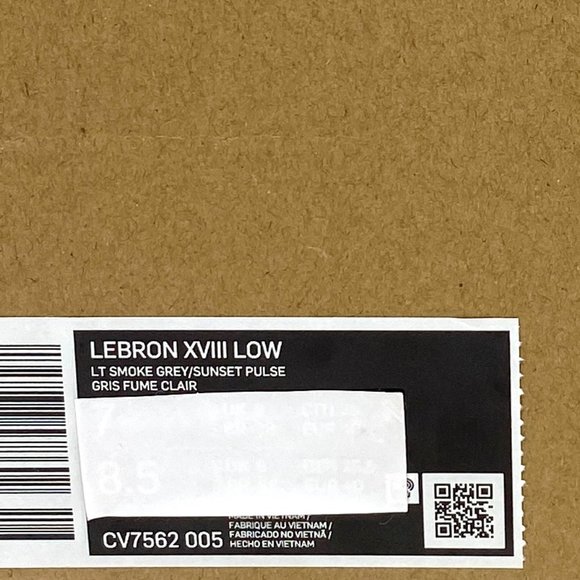 NIKE Women Size CV7562 005 LEBRON XVIII LOW lt Smoke Grey Sunset Sulse Shoes - Picture 10 of 11